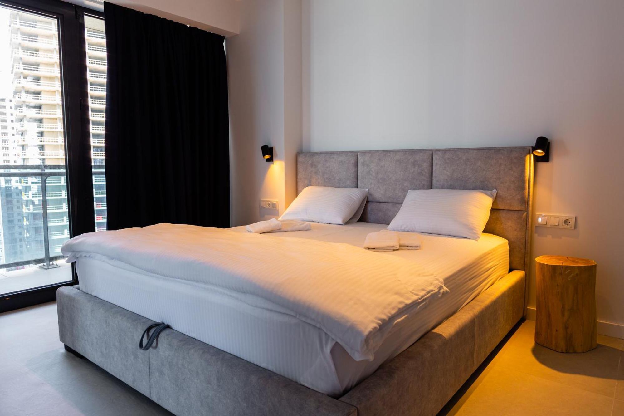 The Spot Apartments - Orbi Beach Tower Batumi Exterior foto